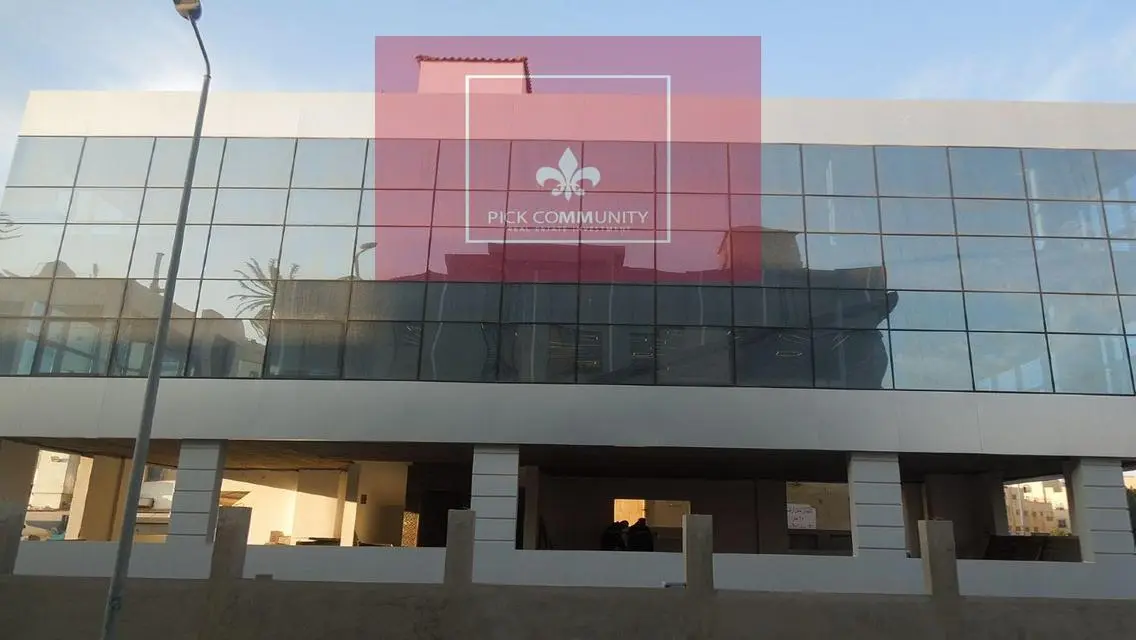 استثمر بذكاء مع خبرائنا العقاريين