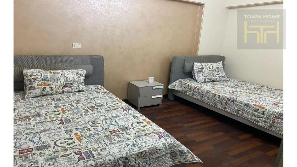 Luxury Apartment for Rent - 3 Bedrooms and Living Room in the City Center