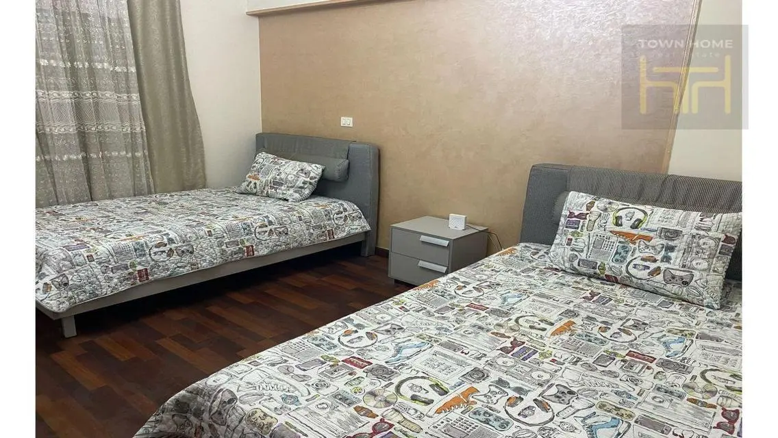Luxury Apartment for Rent - 3 Bedrooms and Living Room in the City Center