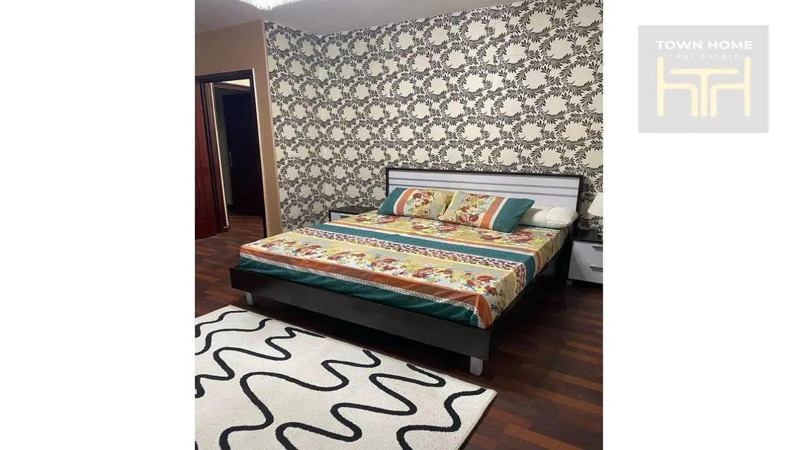 Luxury Apartment for Rent - 3 Bedrooms and Living Room in the City Center