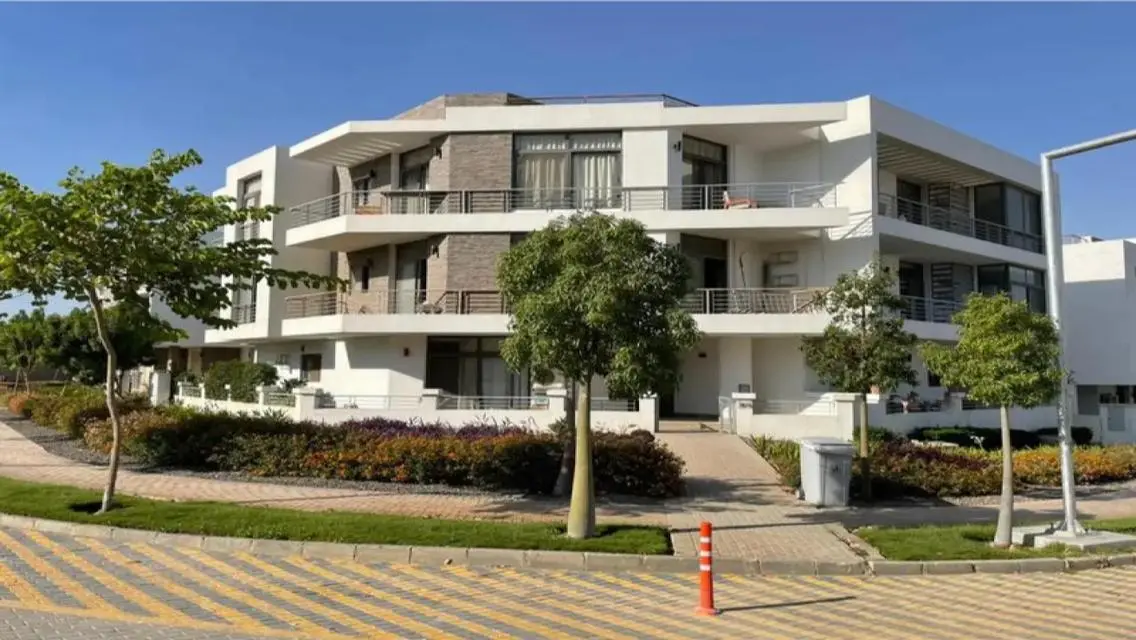 Luxury Villa for Sale in the Heart of the City