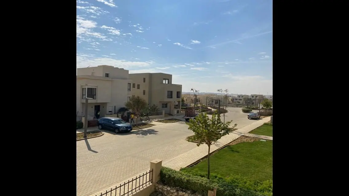 Luxurious Apartment for Sale with Spacious Layout