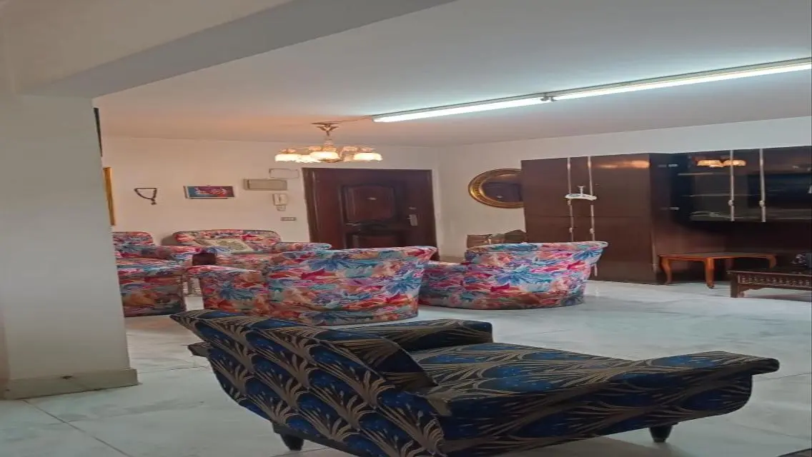شقة رائعة للبيع بمساحة 150 متر