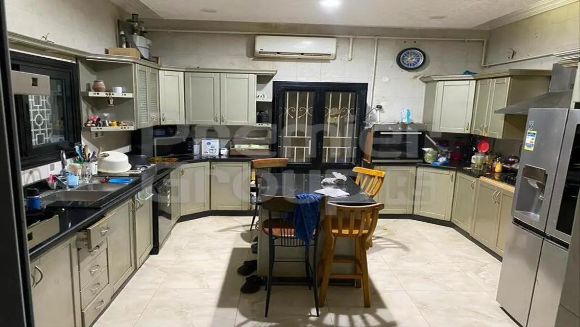 Luxury Apartment for Sale in the Heart of the City