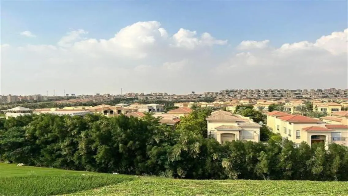 فيلا فاخرة للبيع في ستون بارك