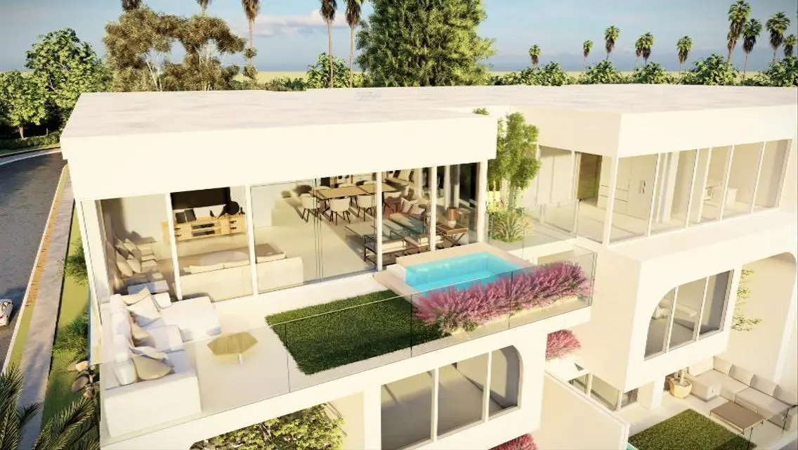 Luxurious Villa for Sale with Expansive Space and All Amenities