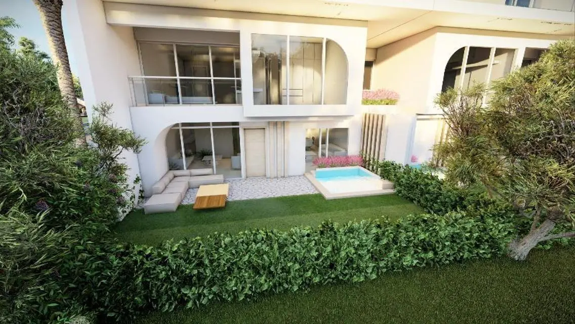 Luxurious Villa for Sale with Expansive Space and All Amenities
