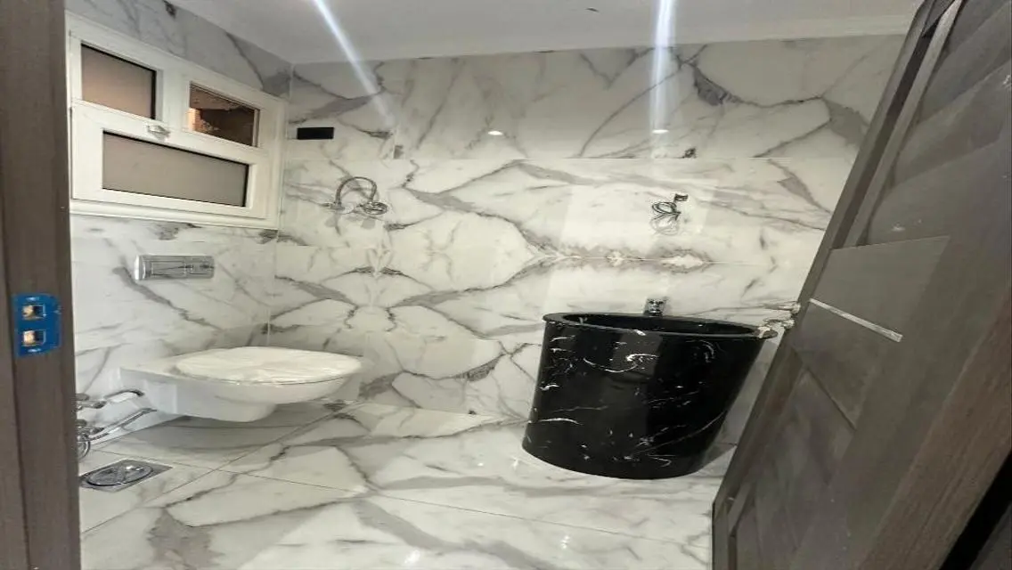 Luxurious Apartment with Spacious Layout & Private Pool