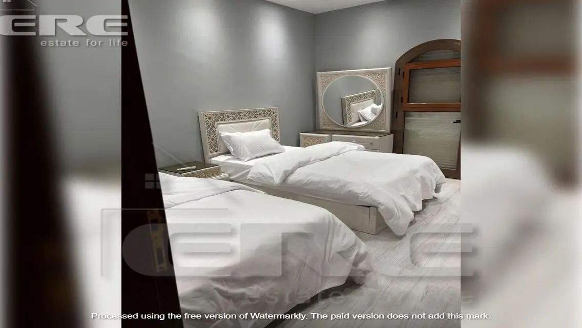Luxury Villa for Sale with 310 Square Meters in a Prime Neighborhood