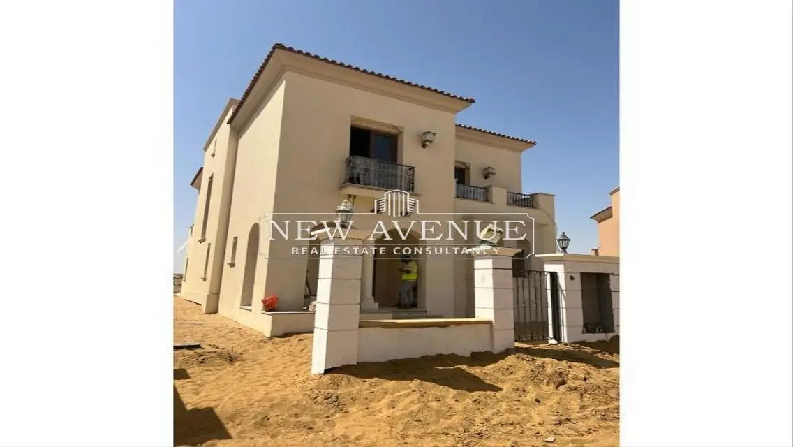Luxurious Apartment with Private Garden and Stunning View