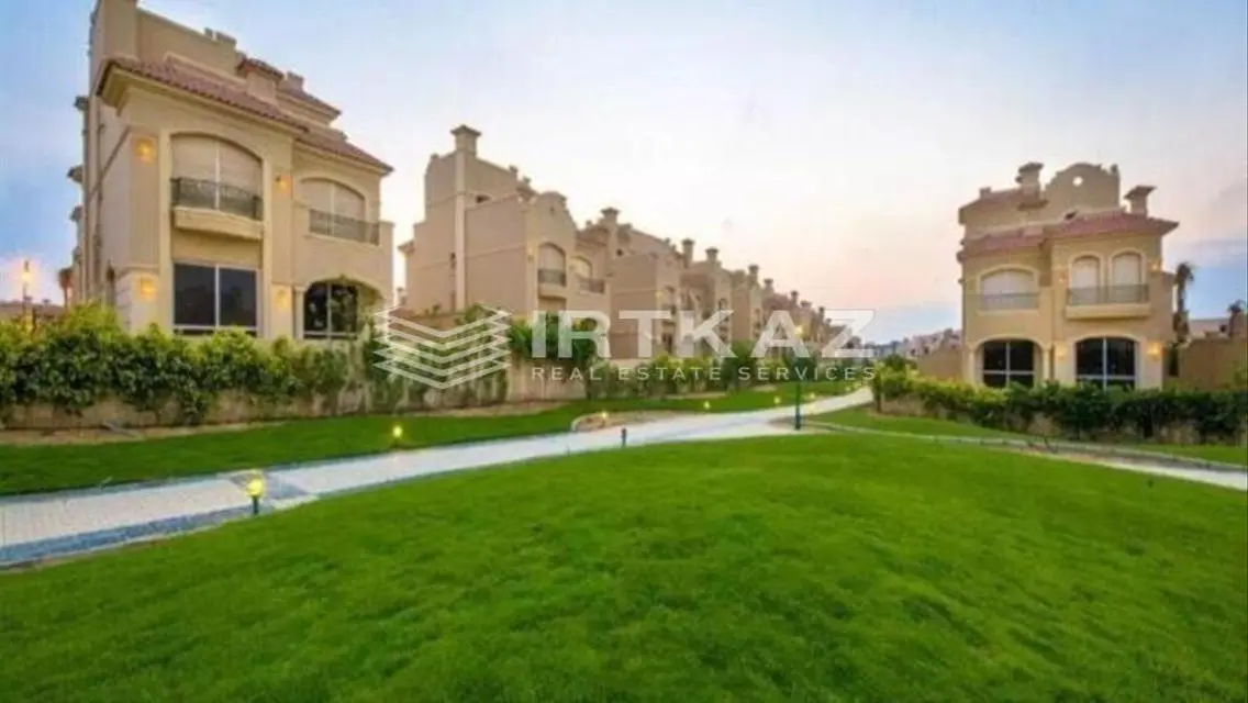 Luxury Villa with Private Pool and Lake View Balcony