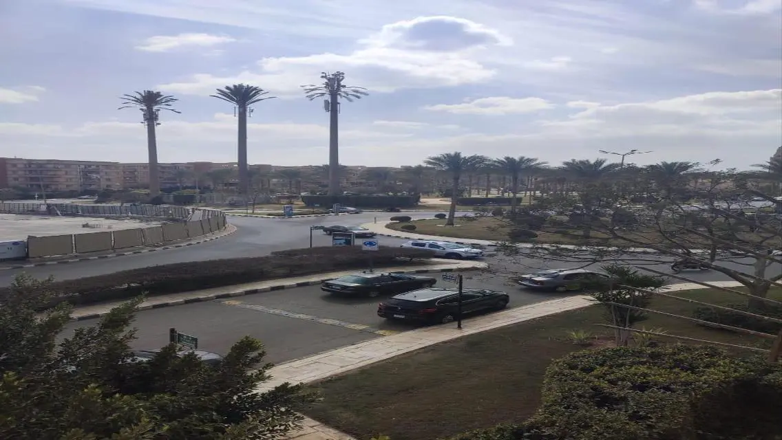 شقة فاخرة للإيجار بمساحة 200 متر