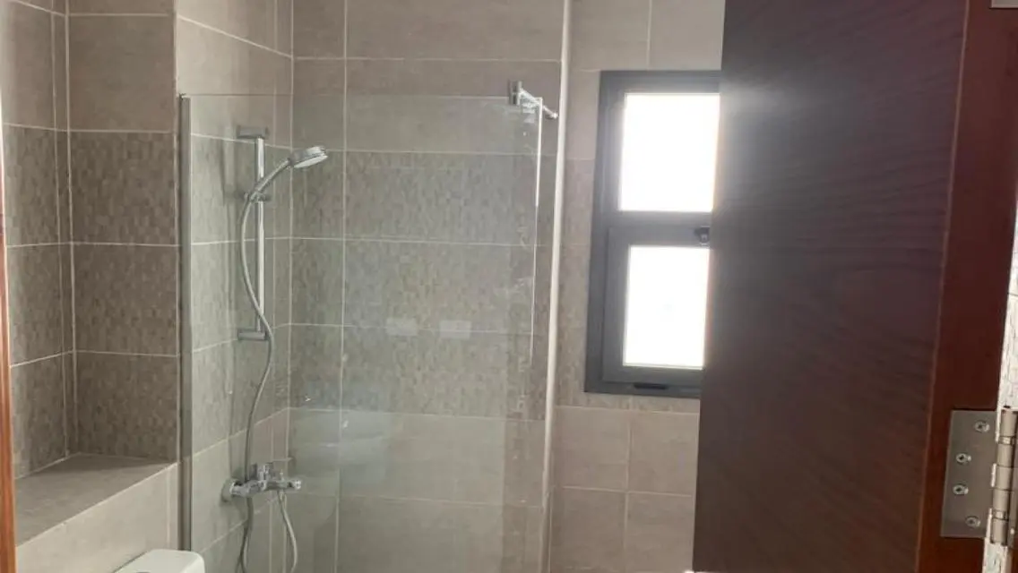 Luxury Apartment with Premium Amenities in Goldmark