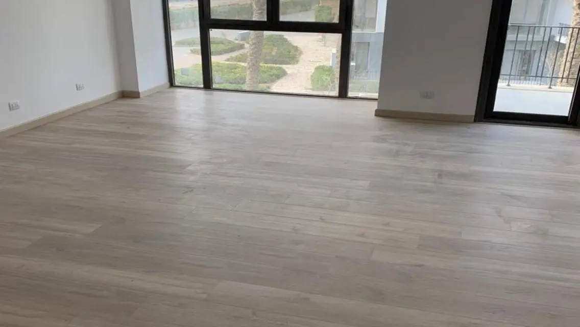 Luxury Apartment with Premium Amenities in Goldmark