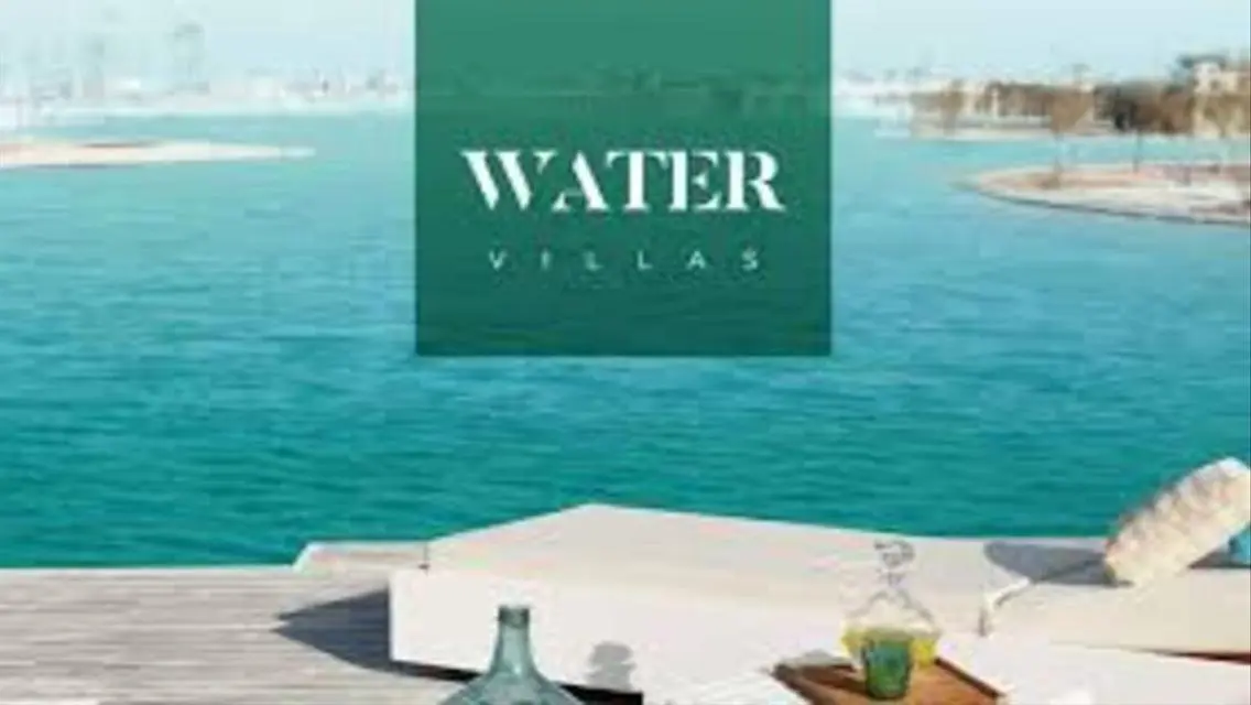 Luxury Apartment Overlooking Lakes in the Heart of the City