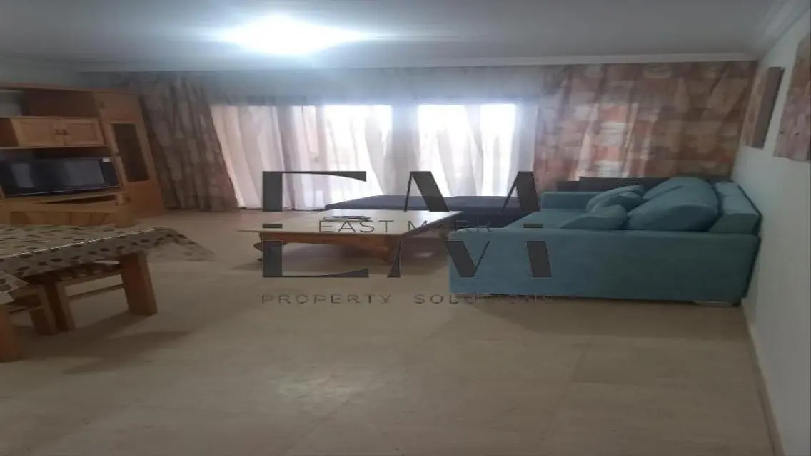 شقة فاخرة في قلب المدينة تطل على بحيرات