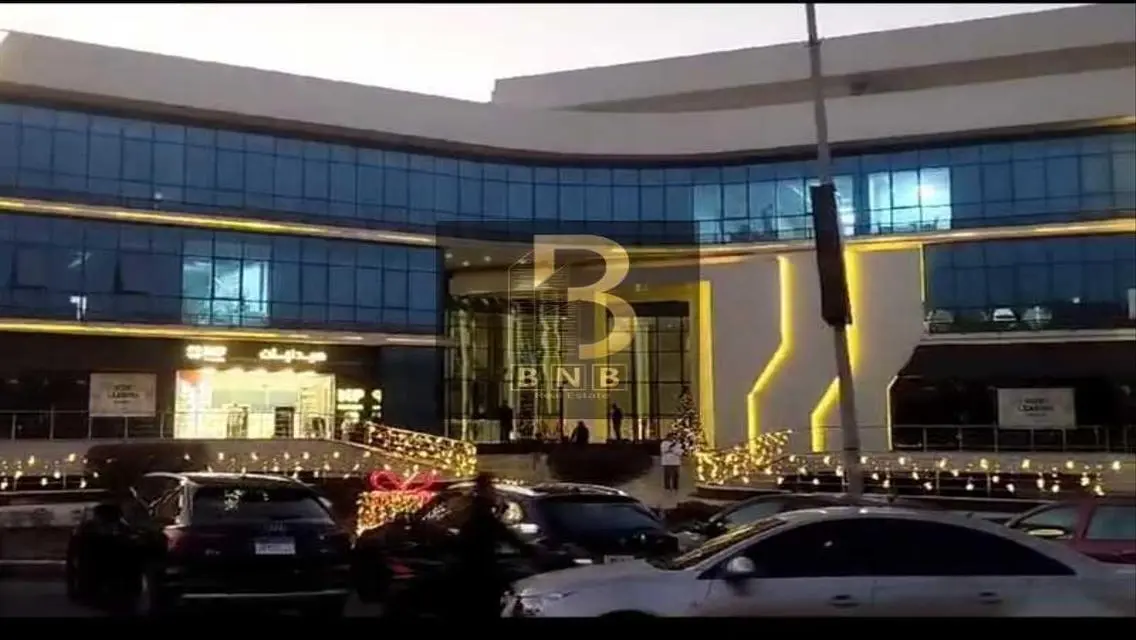 مساحة مكتبية بمساحة 935 متر مربع للإيجار في إبراهيم