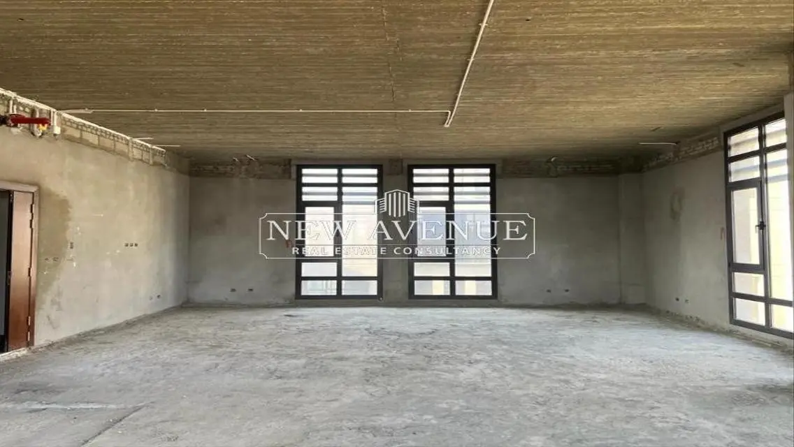عقار متميز بموقع فريد - فرصة لا تُعوض