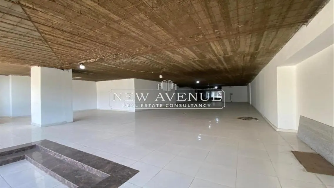 Luxury Villas for Sale - 600 sqm