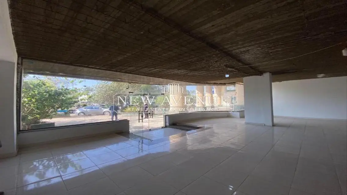 Luxury Villas for Sale - 600 sqm