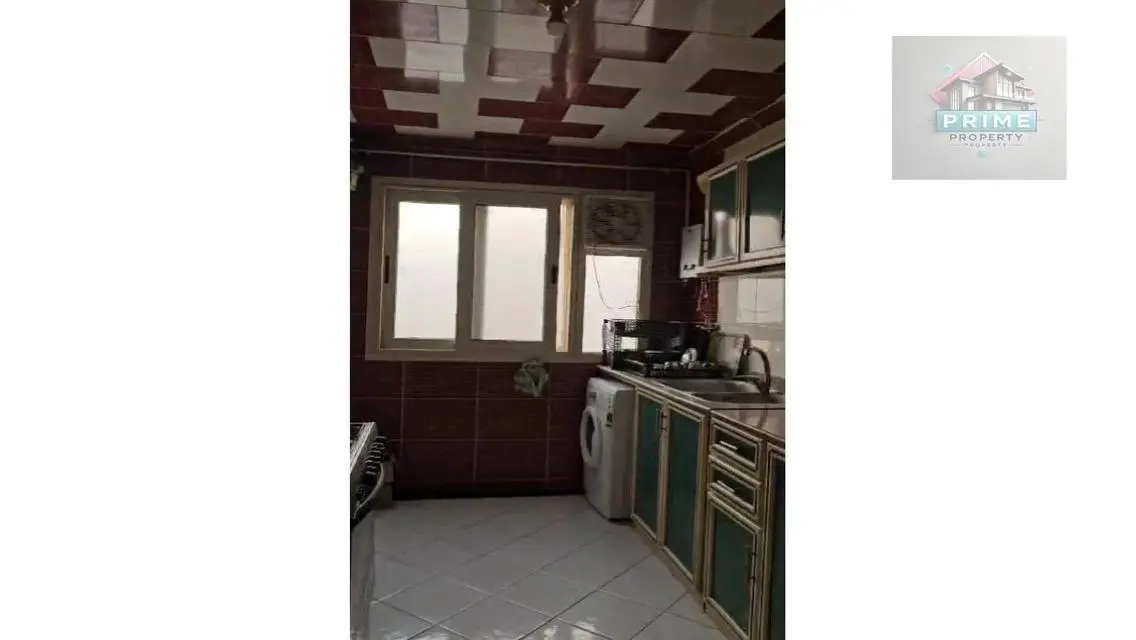 Luxury Apartment with 6 Bedrooms and 3 Bathrooms