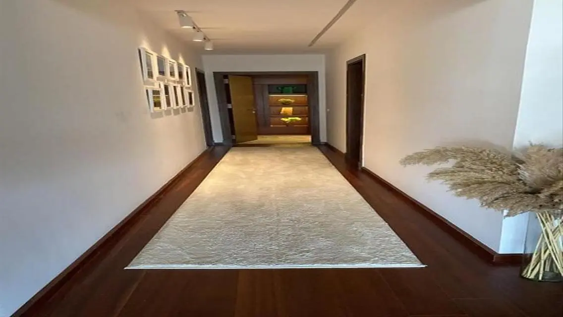 Luxury Villa for Sale with Shared Pool in the Heart of the City