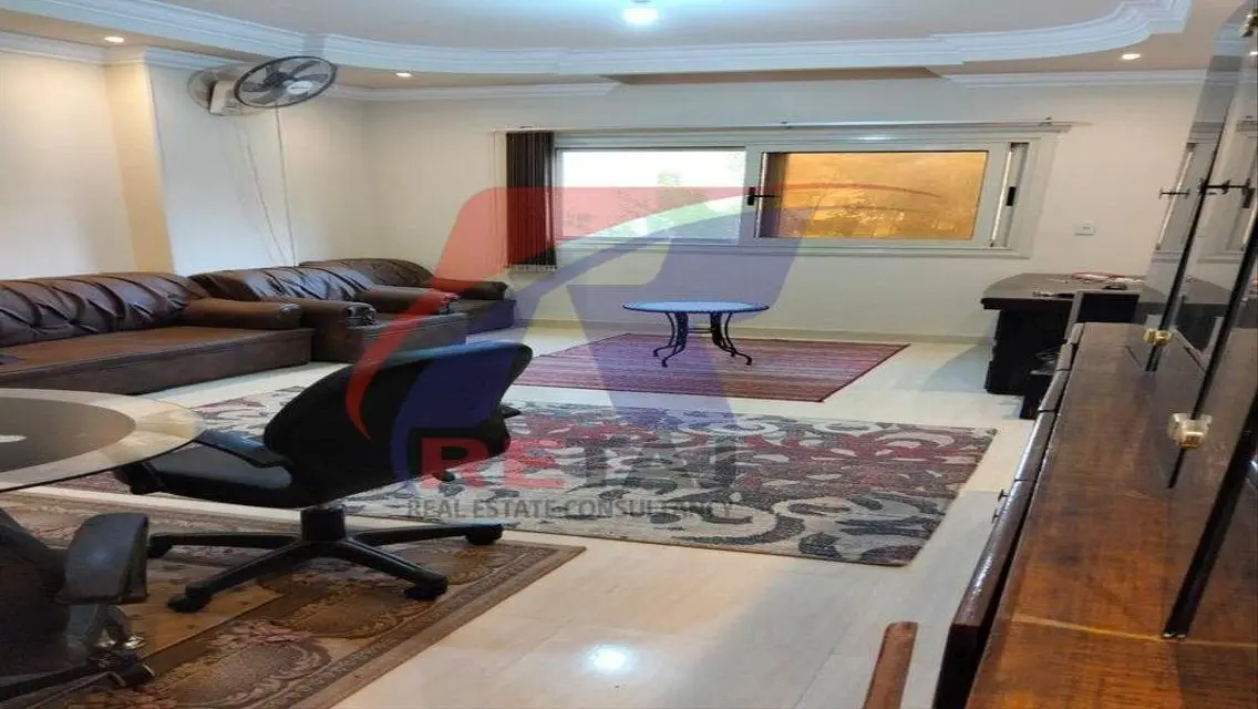Stunning Apartment in a Trendy Area