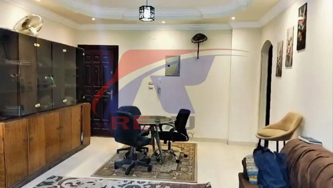 Stunning Apartment in a Trendy Area