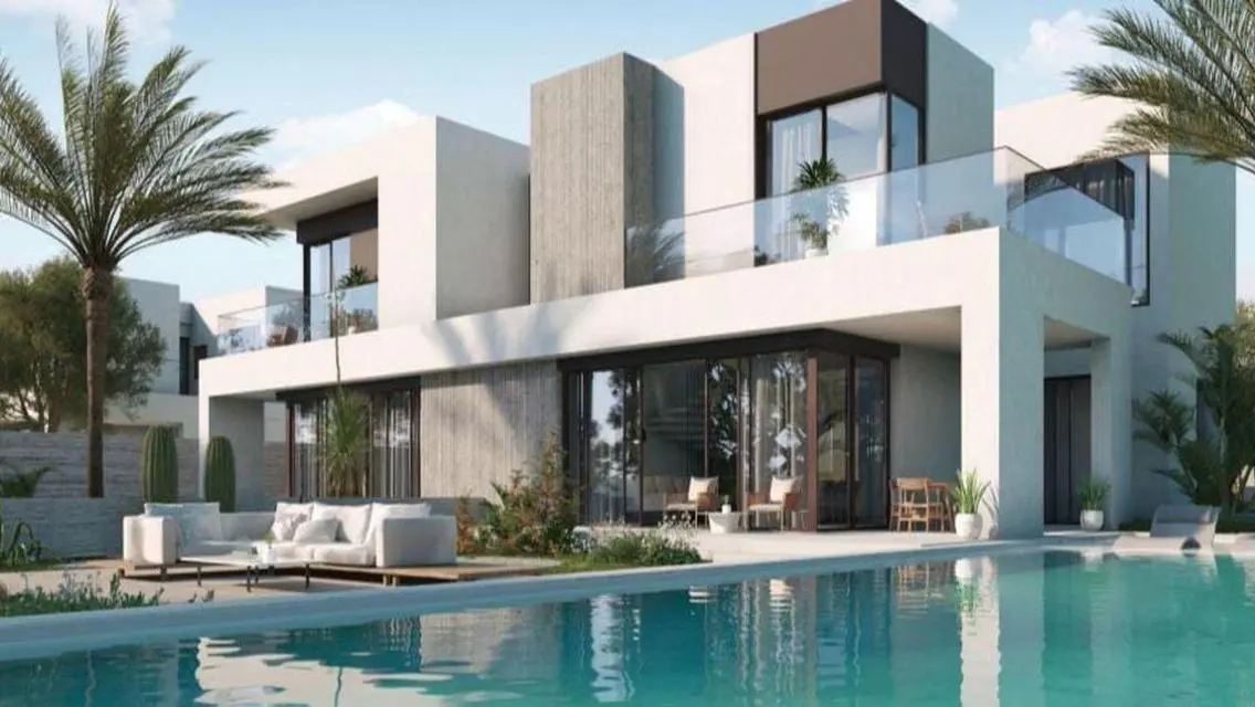 Luxury Villa with Private Garden and Pool