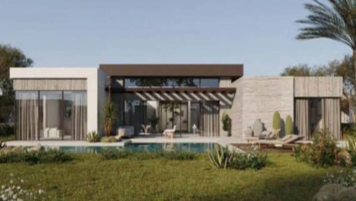 Luxury Villa with Private Garden and Pool