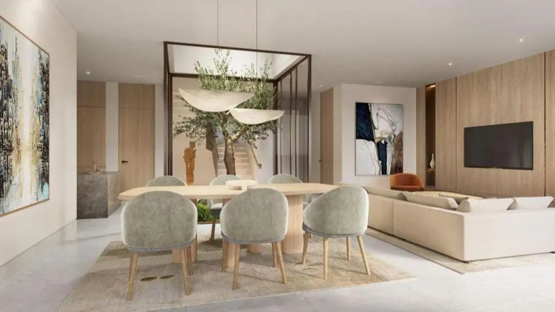 Luxury Villa with Private Garden and Pool