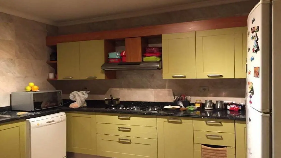 Luxury Apartment Overlooking Lakes and Main Attractions