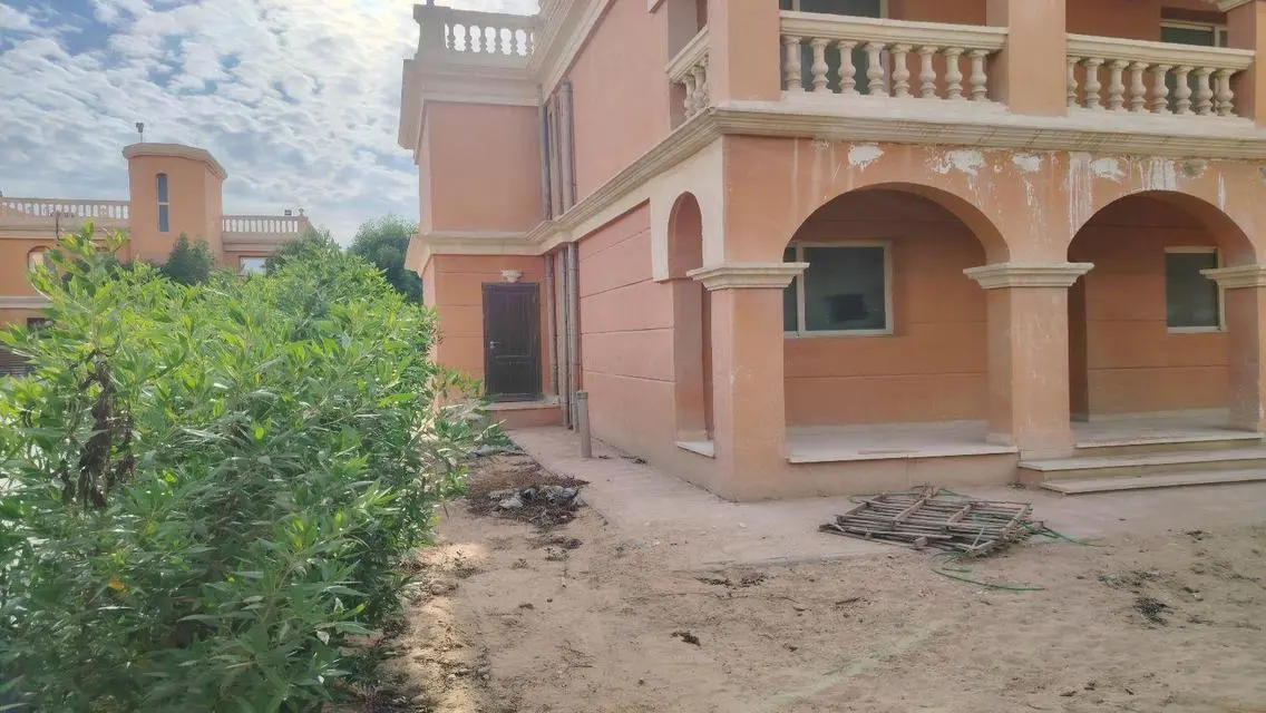 Luxury Villa for Sale in Cairo