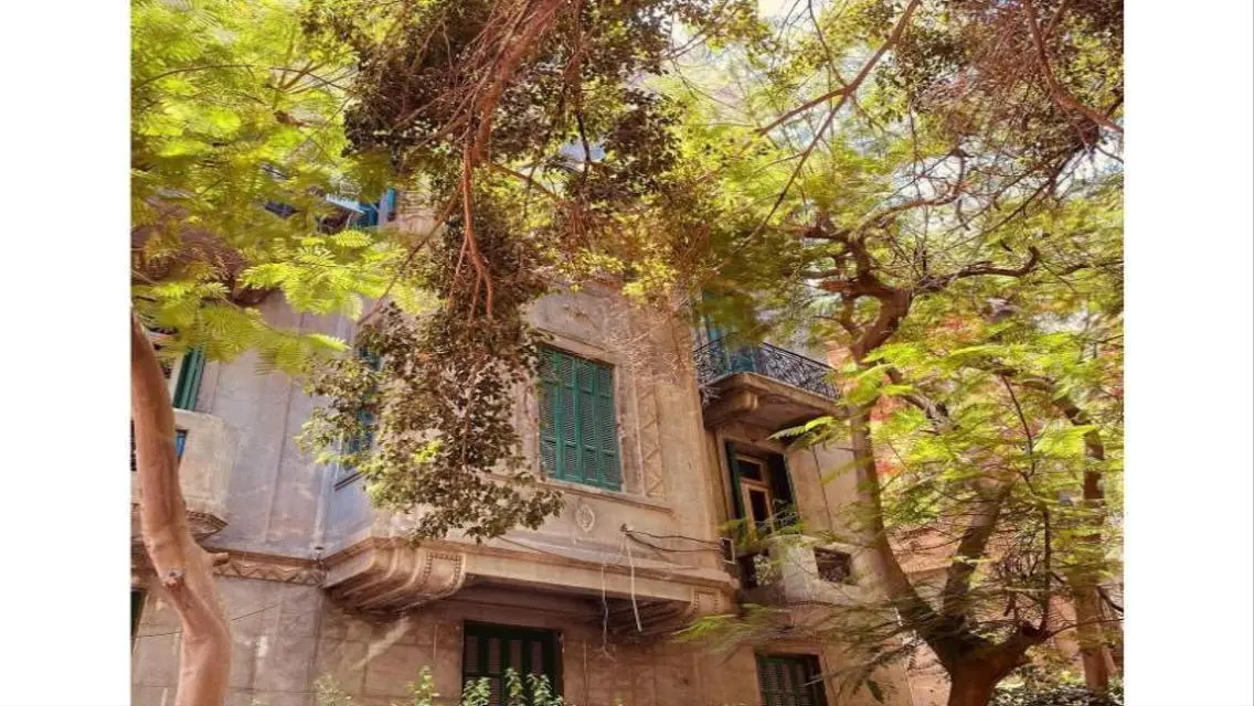 فيلا فاخرة مع مسبح ومرافق متميزة