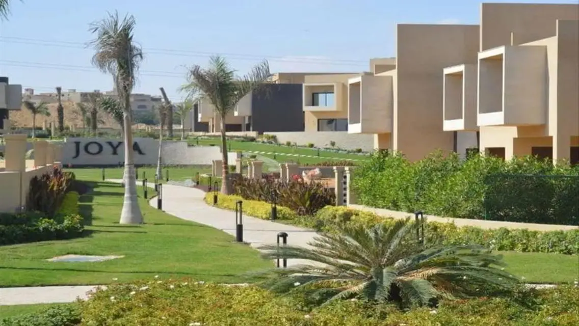 شقة فاخرة بمساحة واسعة وإطلالة ساحرة