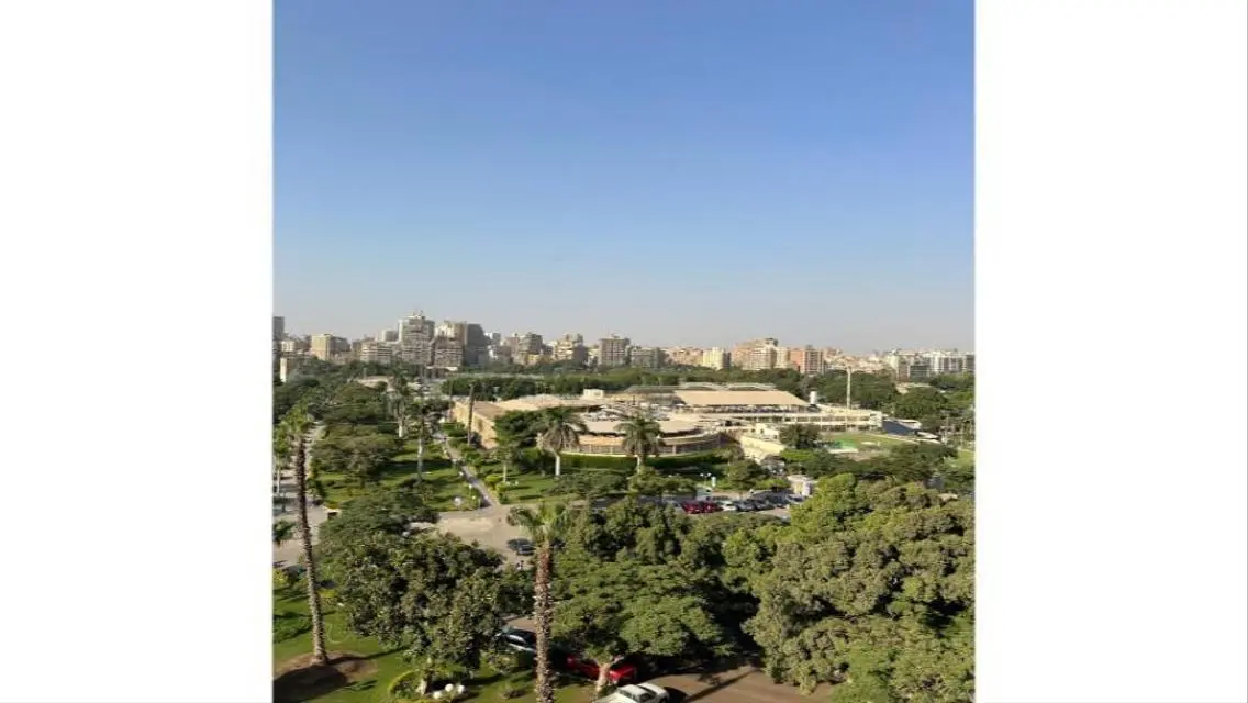 فيلا فاخرة للبيع في موقع مميز