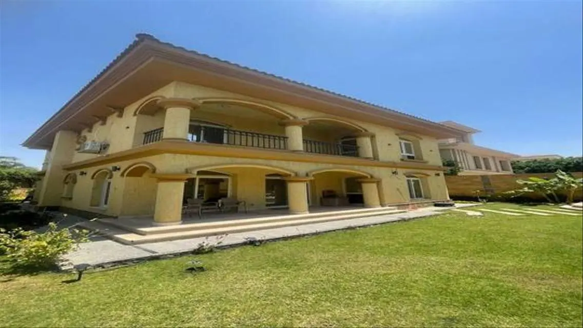Luxury Villa for Sale with Private Pool and Garden