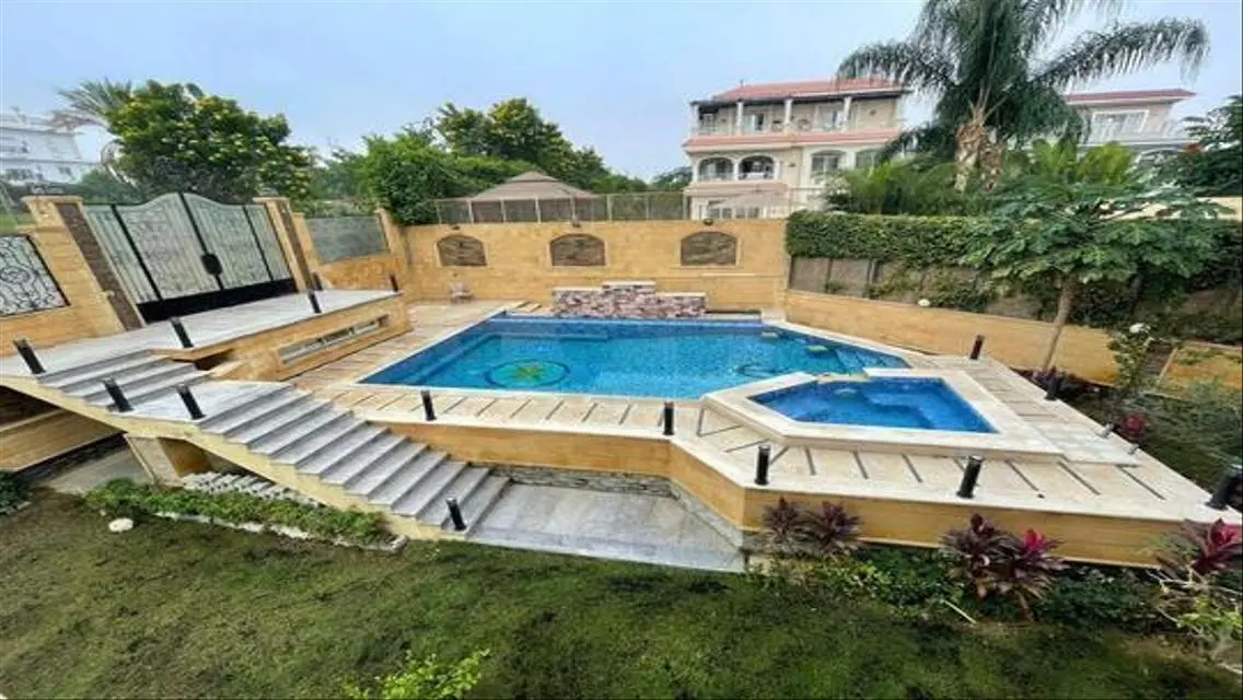 Luxury Villa for Sale with Private Pool and Garden