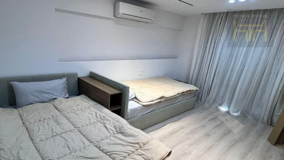 Attractive 3-Bedroom Apartment in Prime Location