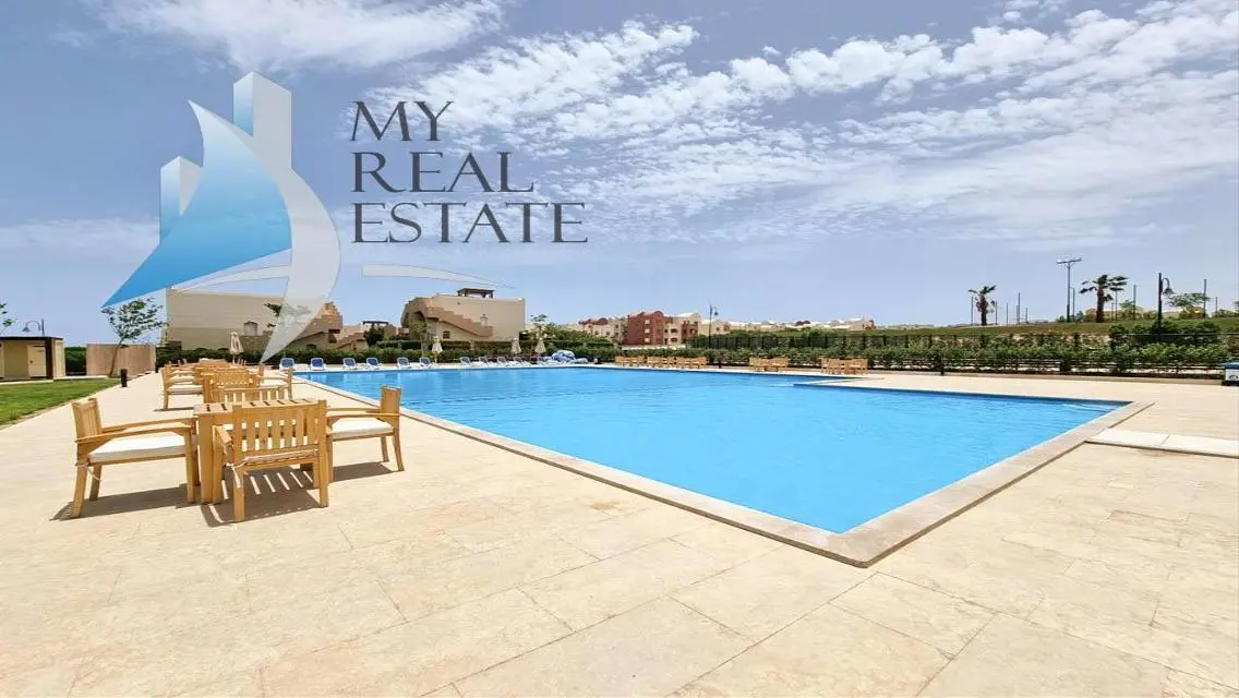 Brand New 2-Bed Apartment with Dome Ceilings in Makadi