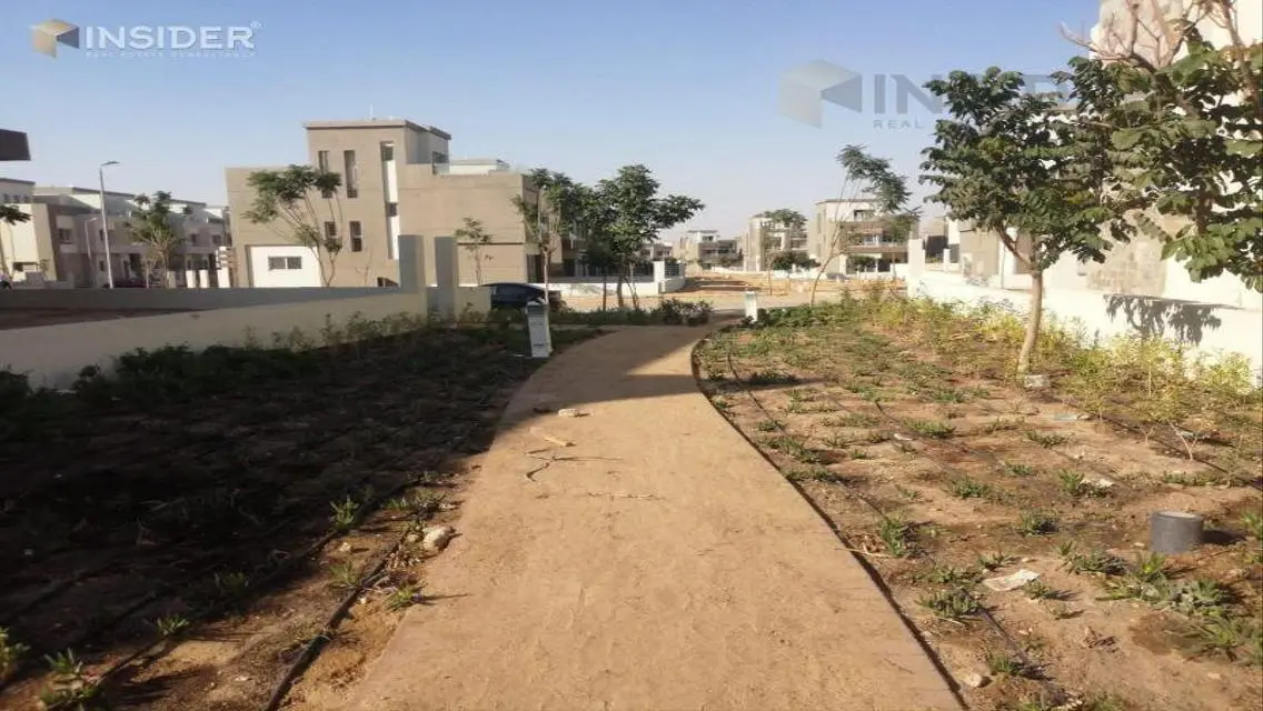 Luxury Villa with Private Garden and Stunning Views for Sale