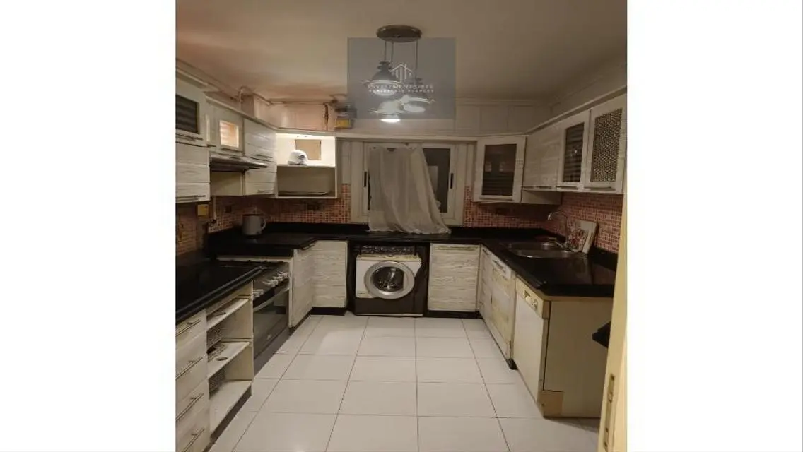 Great Investment in Prime Residential Unit