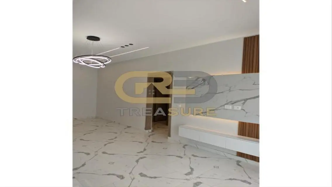 Treasure 24 - Luxury Apartment in Prime Location