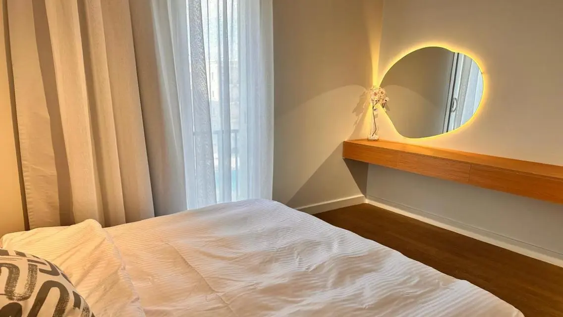 Luxurious Apartment with Private Pool and Garden in EViCA