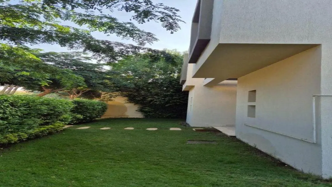 Luxury Villa for Sale with Private Garden and Pool