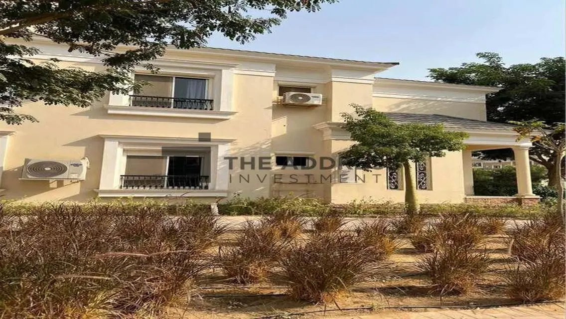Luxury Villa for Sale in Mountain View Compound, New Cairo