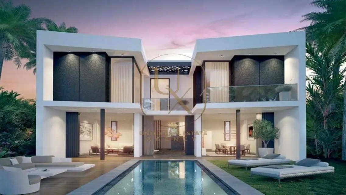 Luxury Villa for Sale in Prime Location with Private Pool and Garden