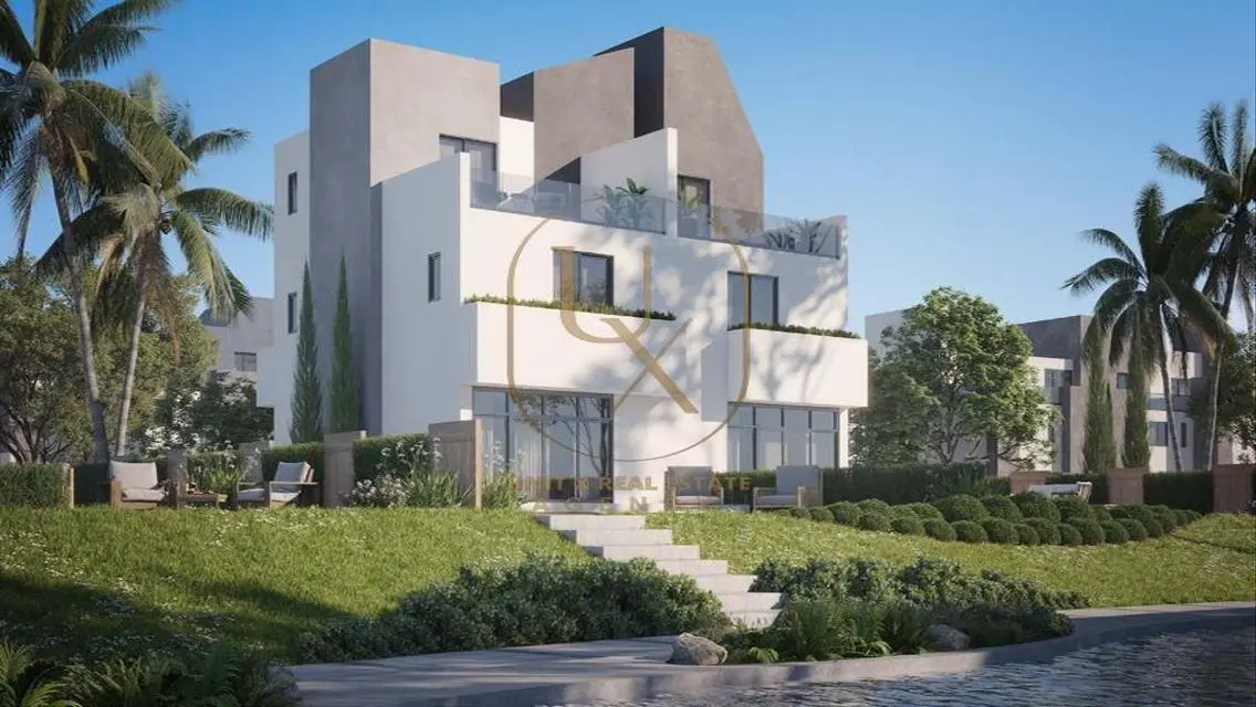 Luxury Villa for Sale with Lake Views