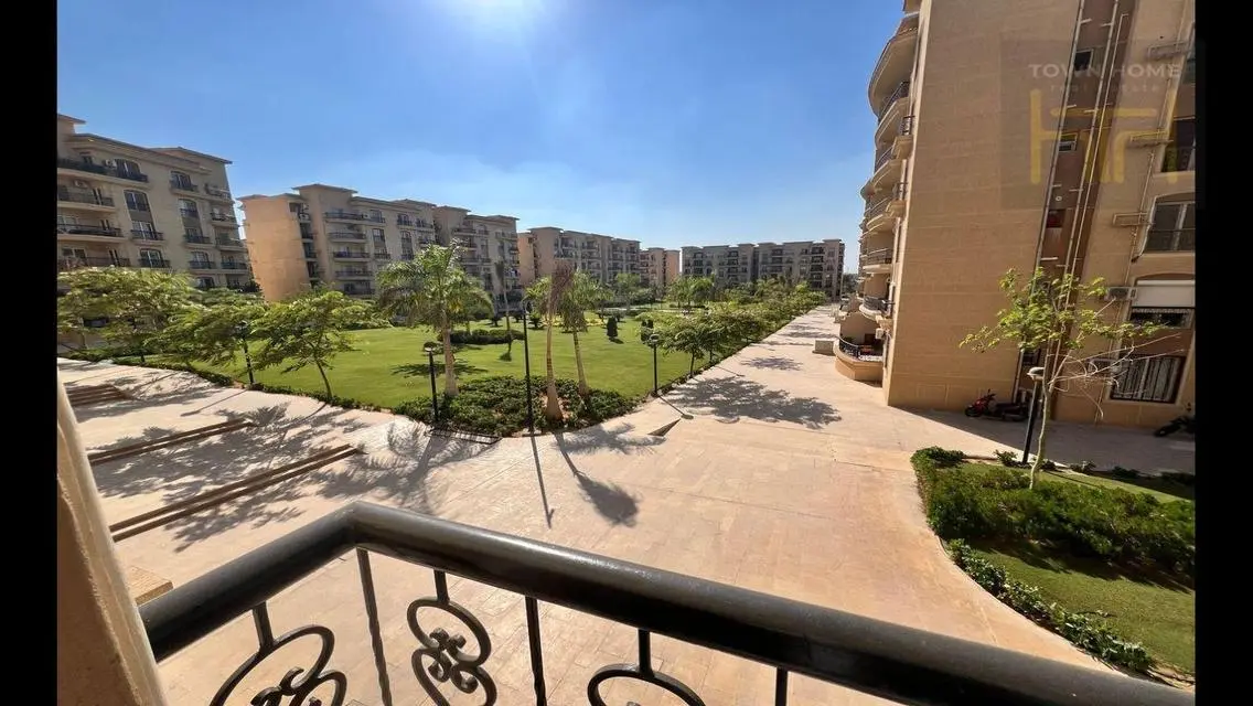 Stunning 3-Bedroom Apartment for Sale with Spacious Living