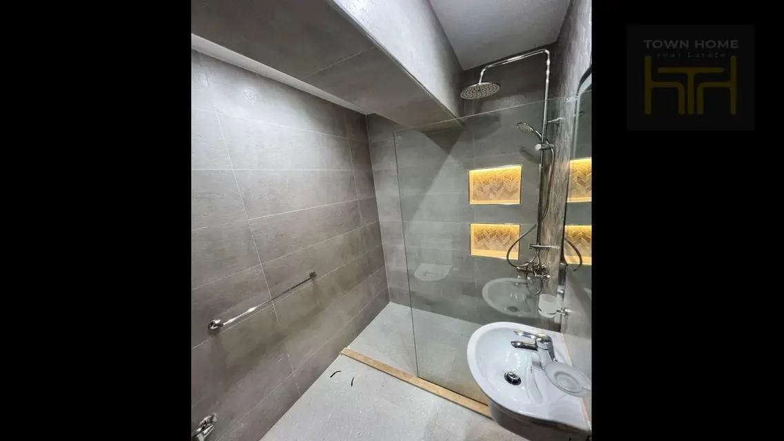 Stunning 3-Bedroom Apartment for Sale with Spacious Living